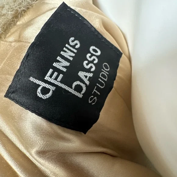 Dennis Basso Elegant Tan Faux Fur Coat sz L - Picture 6 of 10